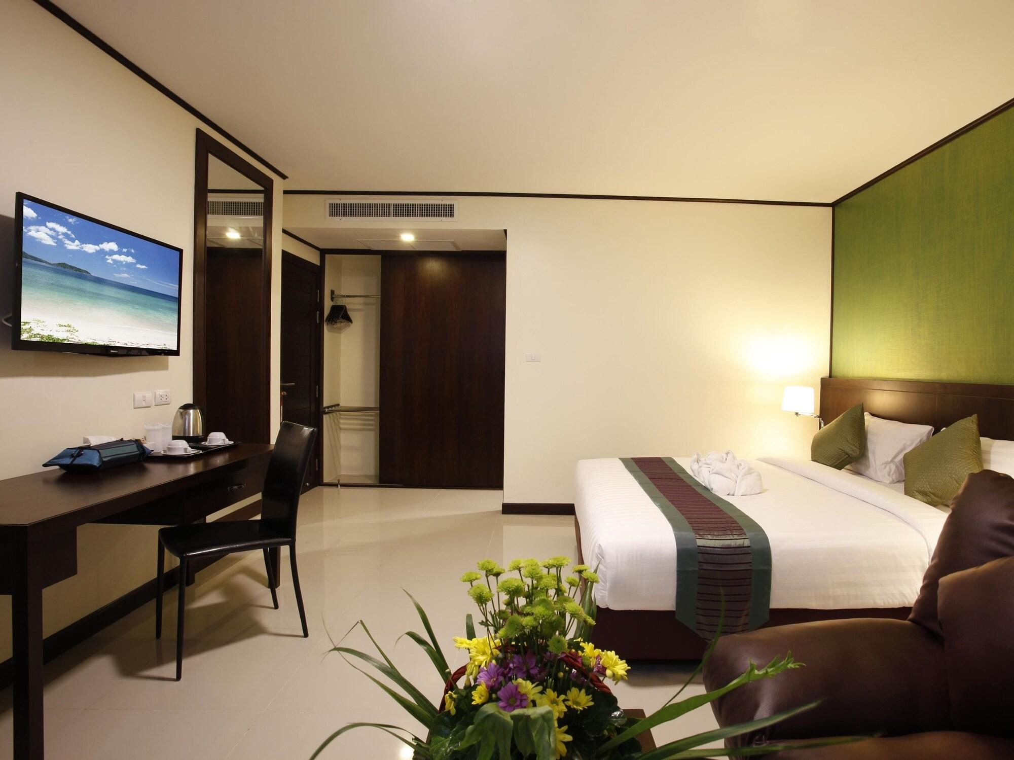 Orchid Resortel Patong Buitenkant foto