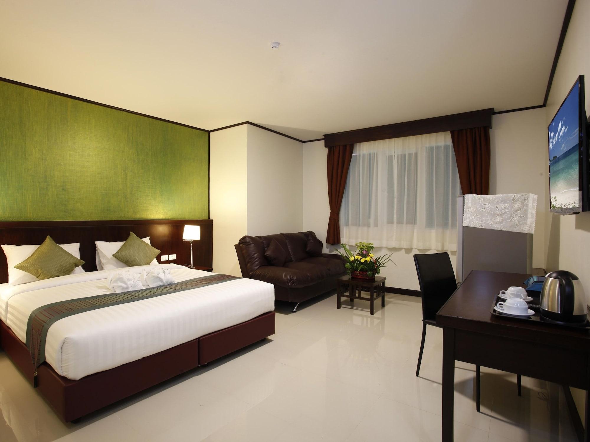 Orchid Resortel Patong Buitenkant foto
