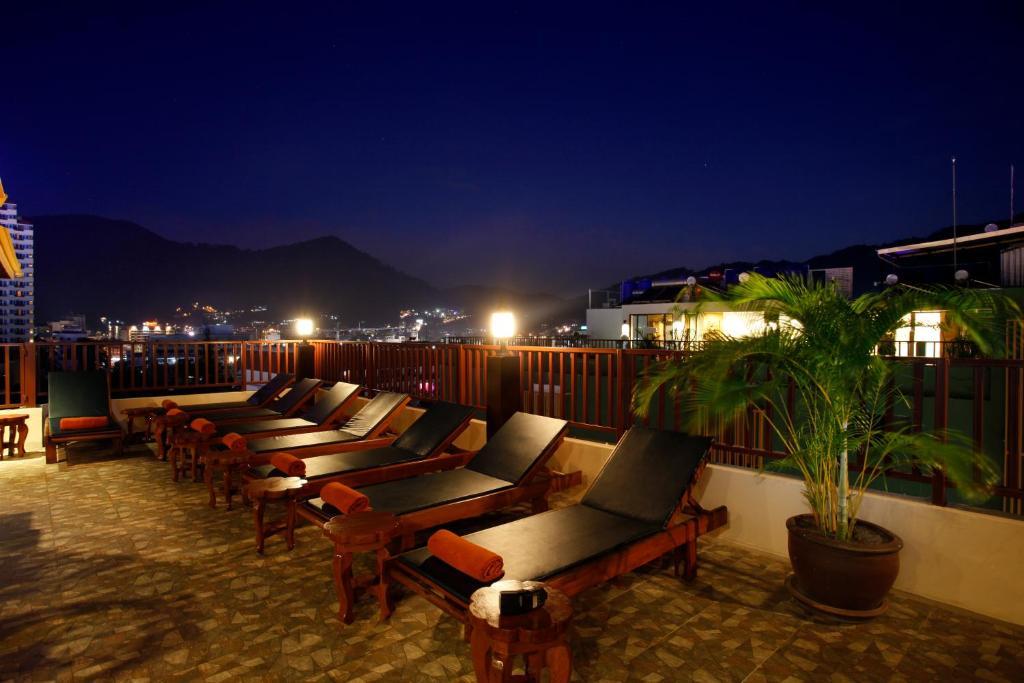 Orchid Resortel Patong Buitenkant foto